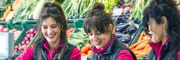 Crédito Promueve Autónomos - tenderas en frutería - Rural Kutxa Crédito Promueve Autónomos - tenderas en frutería - Rural Kutxa